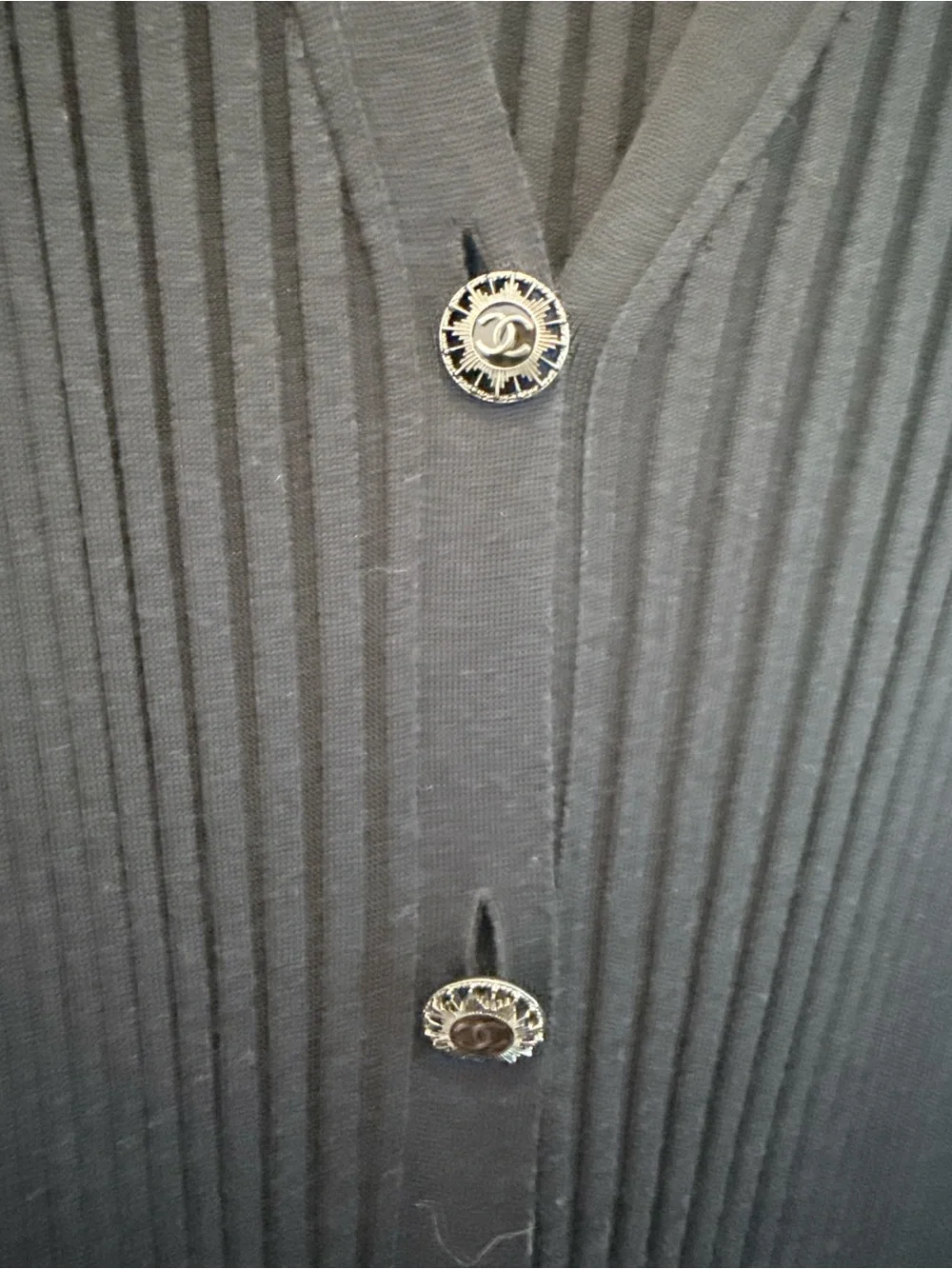 CHANEL Black Ribbed V-Neck Long Cardigan